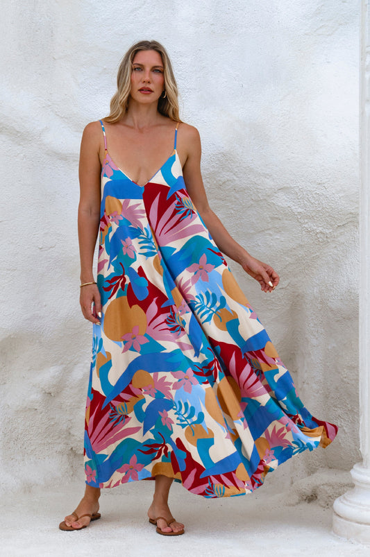 Silky Wind Strappy Maxi Dress